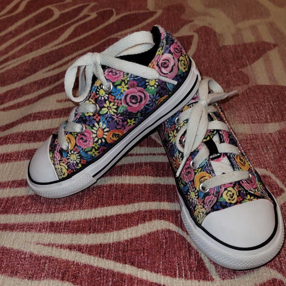 Converse Floral Print Chucks